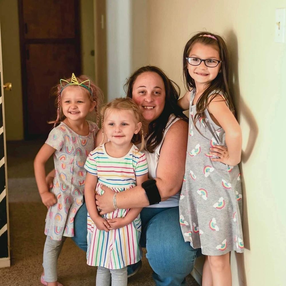 Meet your Posher, Crystal